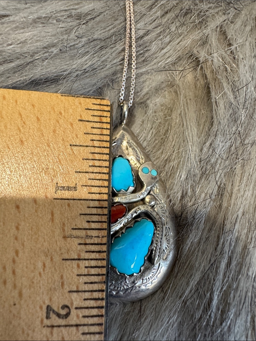 Vintage Native American Sterling Teardrop Pendant Necklace with Turquoise & Red - Picture 6 of 9